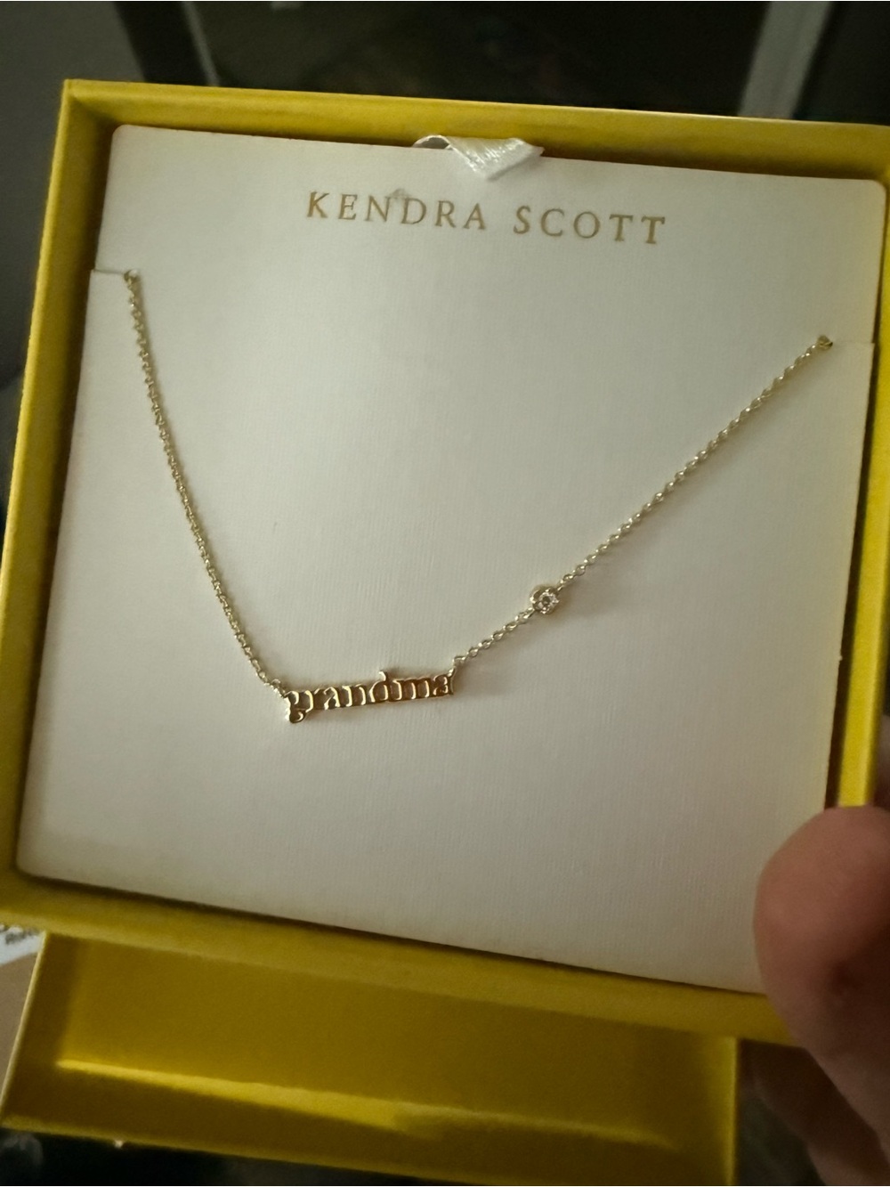 Kendra Scott Gold 'Grandma' Nameplate Necklace